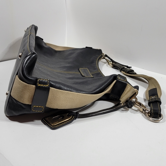 Dooney & Bourke Black Leather Tan Canvas Hobo Bag - Picture 7 of 13